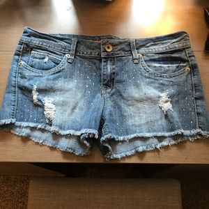 Dollhouse denim shorts, with embellishments